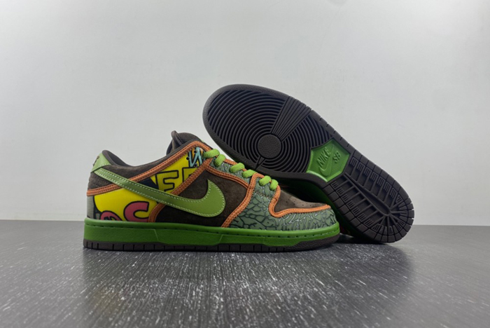 Nike SB Dunk Low “De La Soul” 789841-332