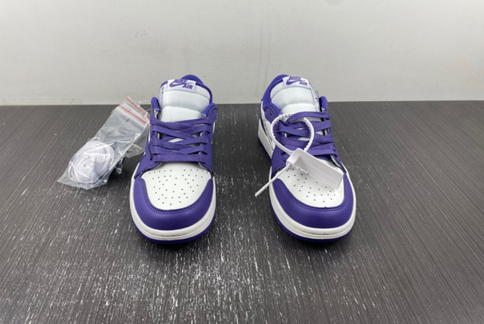 OFF-WHITE x Travis Scott x Air Jordan 1 OW DM7890-386