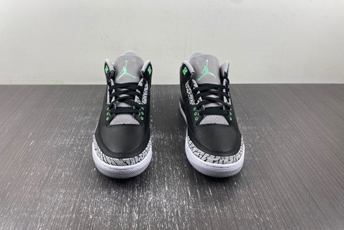 Air Jordan 3 “Green Glow CT8532-031