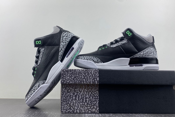 Air Jordan 3 “Green Glow CT8532-031