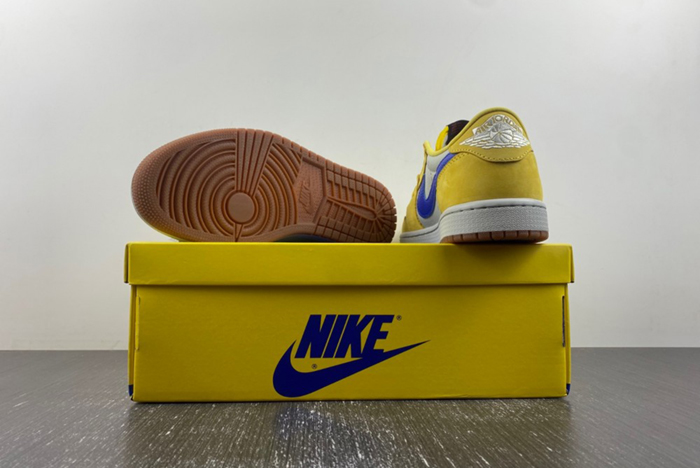 Travis Scott x Air Jordan 1 Low OG “Canary” DZ4137-700