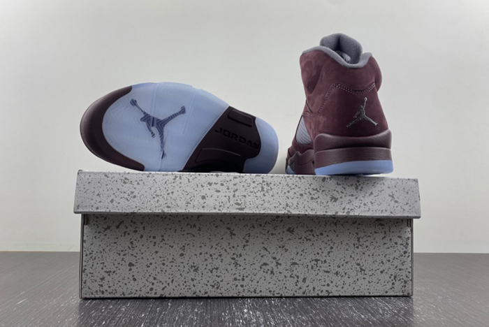 Air Jordan 5 “Burgundy”  DZ4131-600
