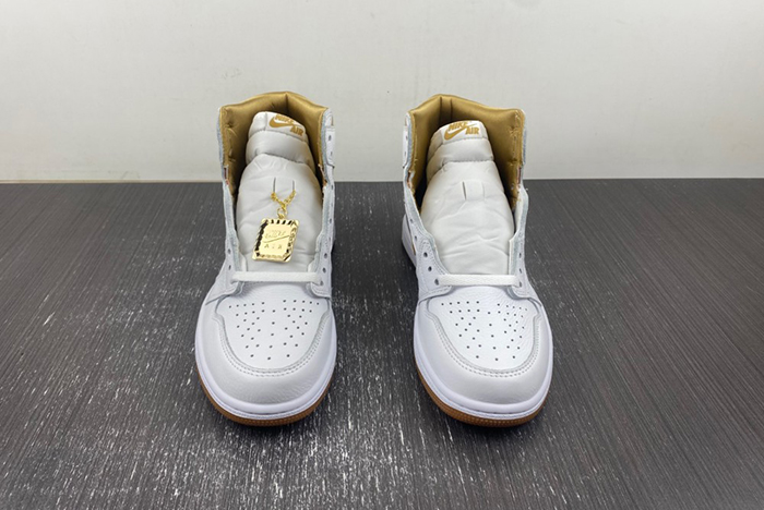 Air Jordan 1 Retro HI OG FD2596-107