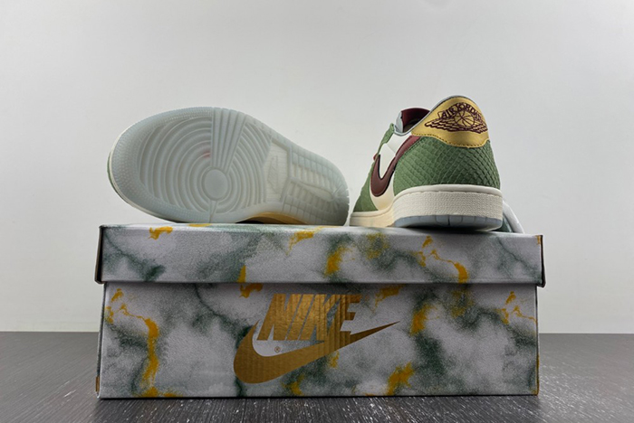 Jordan 1 Retro Low OG Year of the Dragon (2024) FN3727-100