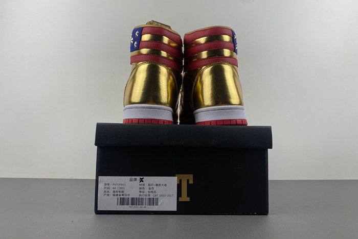 DONALD NEVER SURRENDER GOLD COLOR