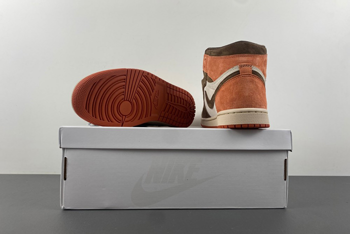 Air Jordan 1 High OG WMNS “Dusted Clay” FQ2941-200