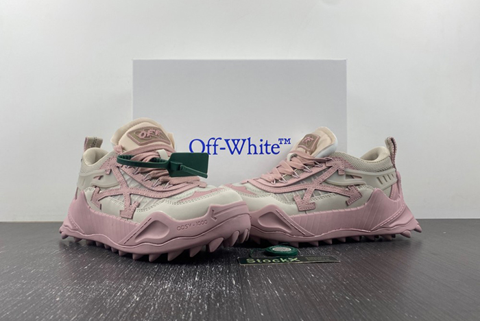 Off-White c/o Virgil Abloh PINK