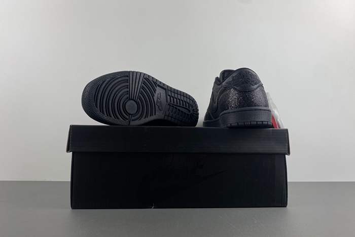 Travis Scott x Air Jordan 1 DM7866--282