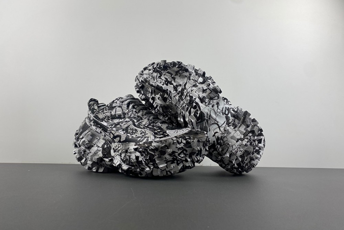 Ba*len*cia*ga 685613-w2rg19010