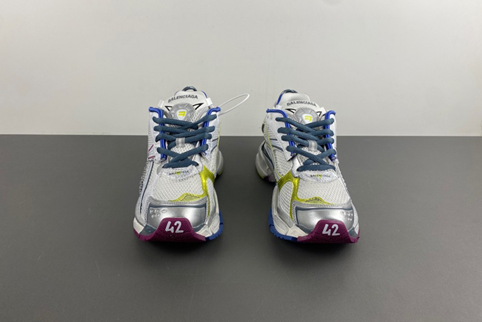 7.5Ba*len*cia*ga/  772774-w3rny-0328