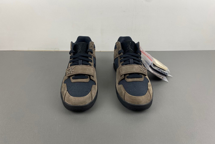 Travis Scott x Air Jordan 1 Low JACK FZ8117-204