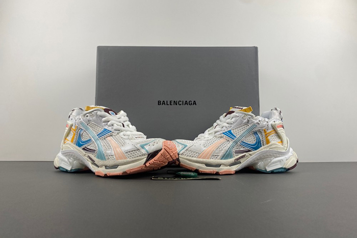 7.5Ba*len*cia*ga/ 772774-w3rny-0326