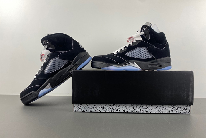 Air Jordan 5 Black Metallic Reimagined HF3975-001
