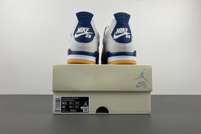 Nike SB x Air Jordan 4 Navy 2025 newest DR5415-100