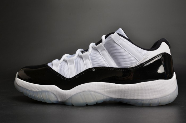 AIR JORDAN 11 RETRO LOW 