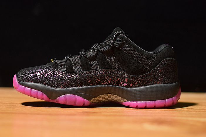 AIR JORDAN 11 RTR L THINK 16