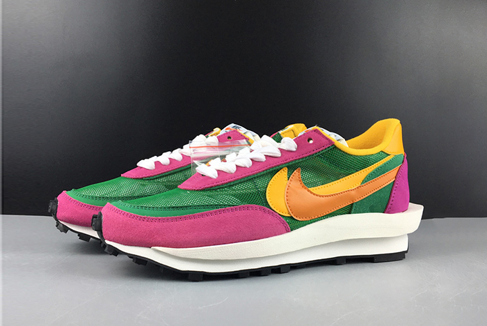 NIKE LD WAFFLE SACAI pink MULTI - BV0073-301